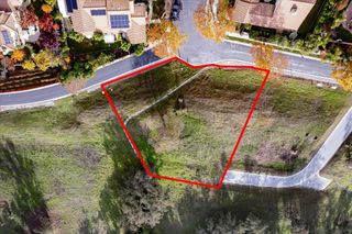 2860 Berwick Avenue, Gilroy, CA 95020