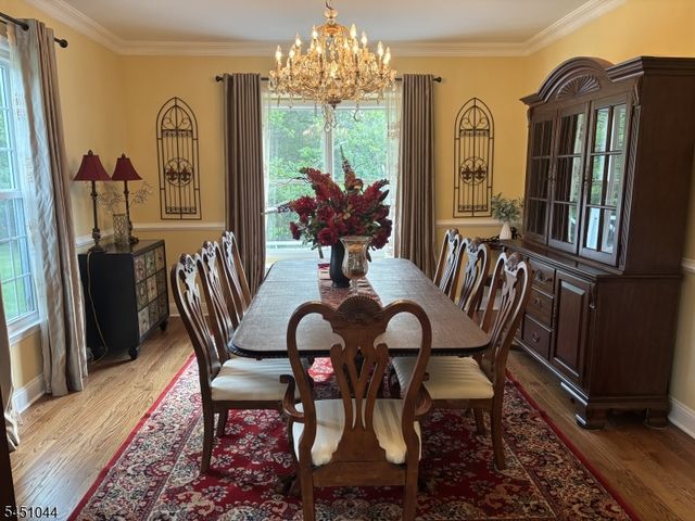 8 Stiles Ln, Franklin Twp., NJ 08823