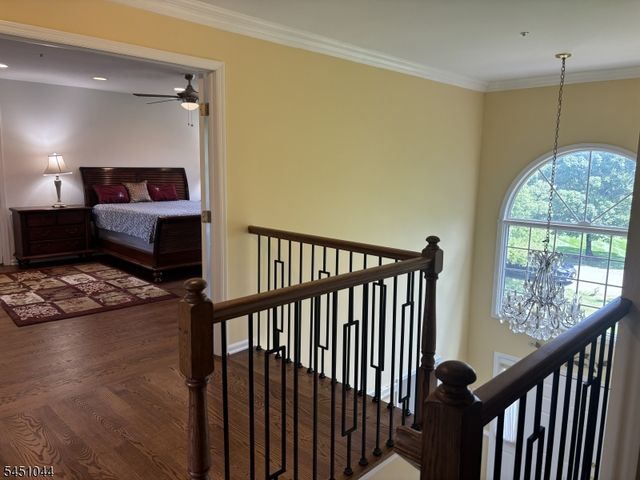 8 Stiles Ln, Franklin Twp., NJ 08823