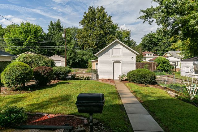 921 25th Street, Moline, IL 61265