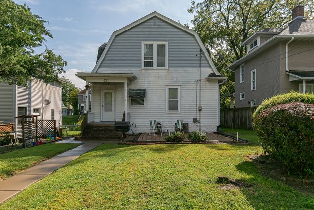 921 25th Street, Moline, IL 61265