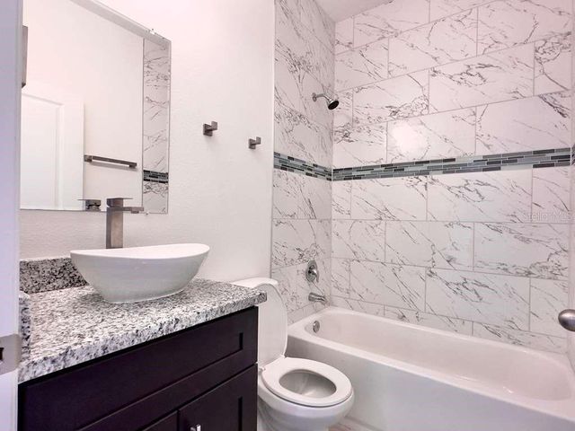 15885 SW 35TH COURT ROAD 2, Ocala, FL 34473