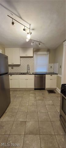 4208 John Court, Cleveland, OH 44113