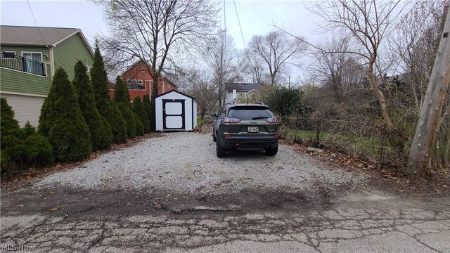 4208 John Court, Cleveland, OH 44113