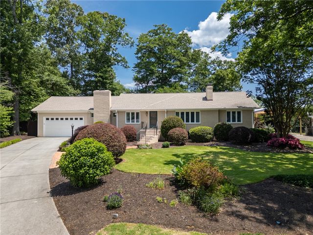 208 Mountain View Lane, Clemson, SC 29631
