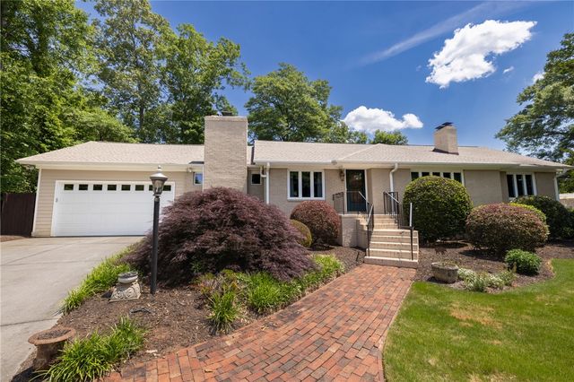 208 Mountain View Lane, Clemson, SC 29631