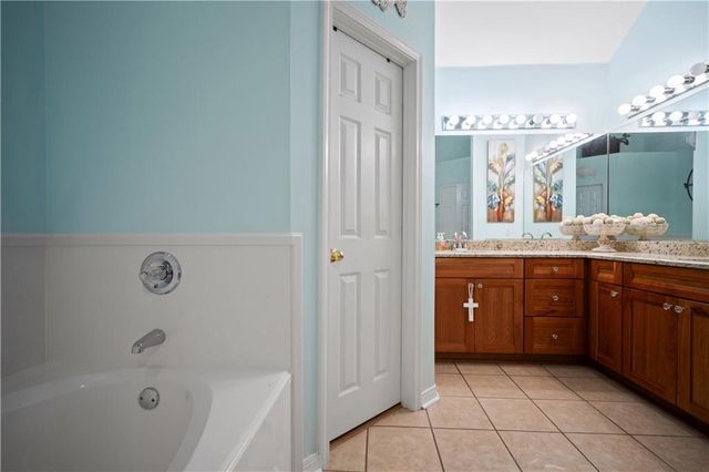 10164 Waterford Way, Mobile, AL 36695