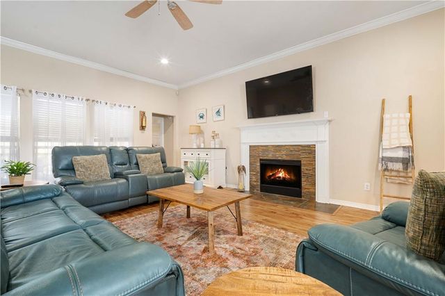 10164 Waterford Way, Mobile, AL 36695