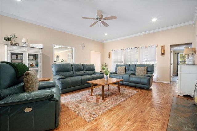 10164 Waterford Way, Mobile, AL 36695