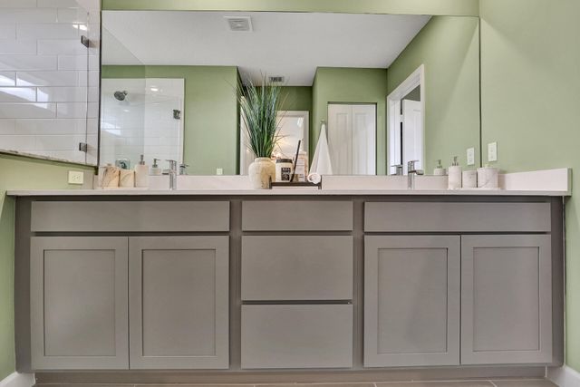 18985 WOOD STORK Way, The Acreage, FL 33470