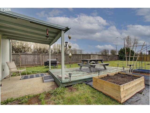 2001 Sw 6TH St, Battle Ground, WA 98604