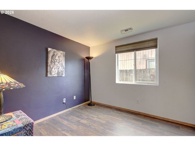 2001 Sw 6TH St, Battle Ground, WA 98604