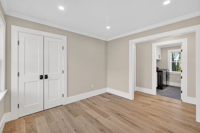 146 Scudder Rd, Barnstable, MA 02655