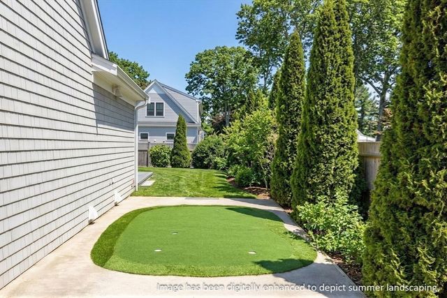146 Scudder Rd, Barnstable, MA 02655
