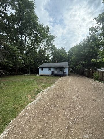 1068 Hedges Road, Xenia, OH 45385