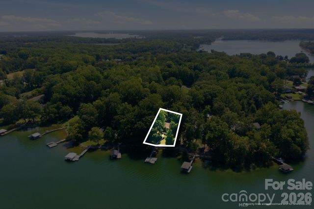4036 Rhynland Drive, Sherrills Ford, NC 28673