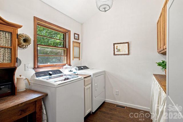 4036 Rhynland Drive, Sherrills Ford, NC 28673