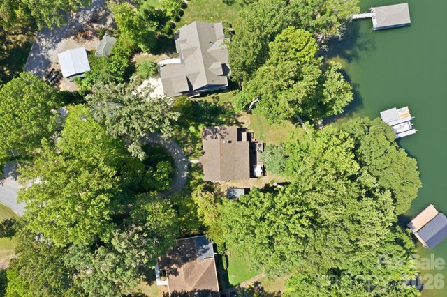 4036 Rhynland Drive, Sherrills Ford, NC 28673
