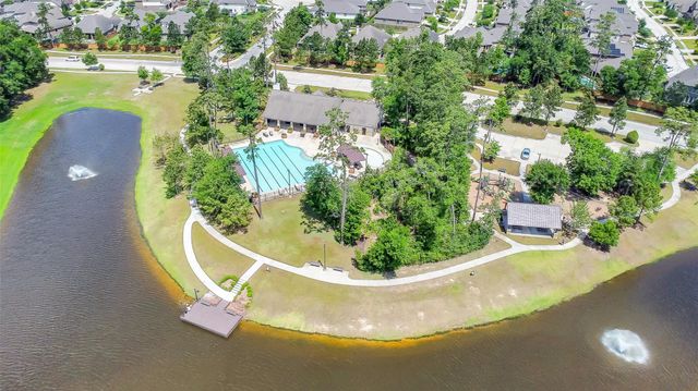 32063 Autumn Orchard Lane, Conroe, TX 77385