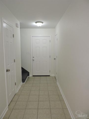 9725 W Hwy 98 14, Pensacola, FL 32506