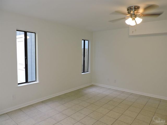 9725 W Hwy 98 14, Pensacola, FL 32506