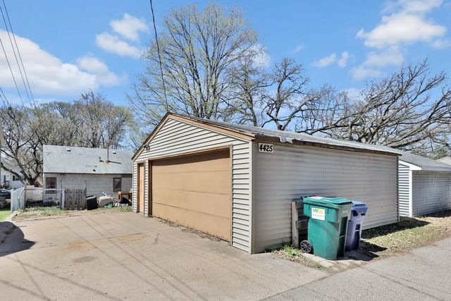 4425 5th Street NE, Columbia Heights, MN 55421