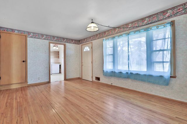 4425 5th Street NE, Columbia Heights, MN 55421