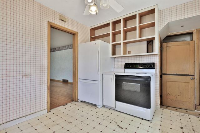 4425 5th Street NE, Columbia Heights, MN 55421