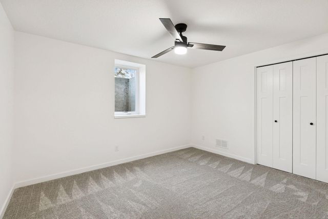 16340 Gladiola Avenue W, Lakeville, MN 55068