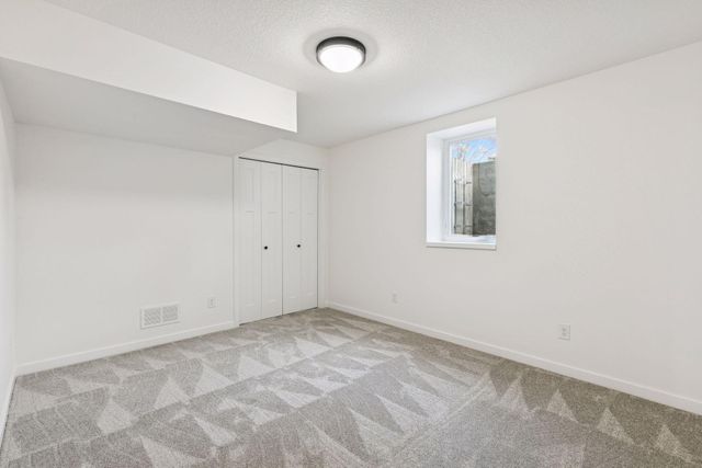 16340 Gladiola Avenue W, Lakeville, MN 55068