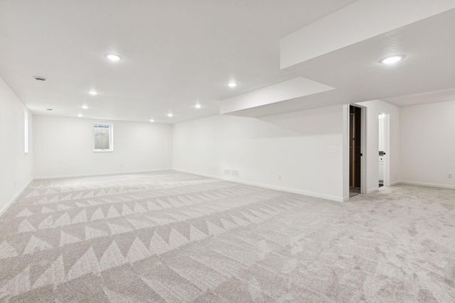 16340 Gladiola Avenue W, Lakeville, MN 55068