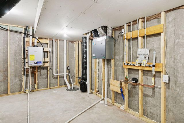 16340 Gladiola Avenue W, Lakeville, MN 55068