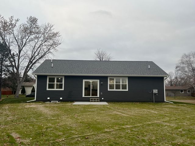 16340 Gladiola Avenue W, Lakeville, MN 55068