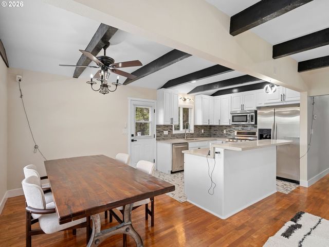2812 Ne BRYANT St, Portland, OR 97211
