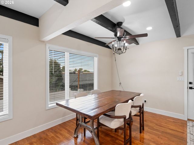 2812 Ne BRYANT St, Portland, OR 97211