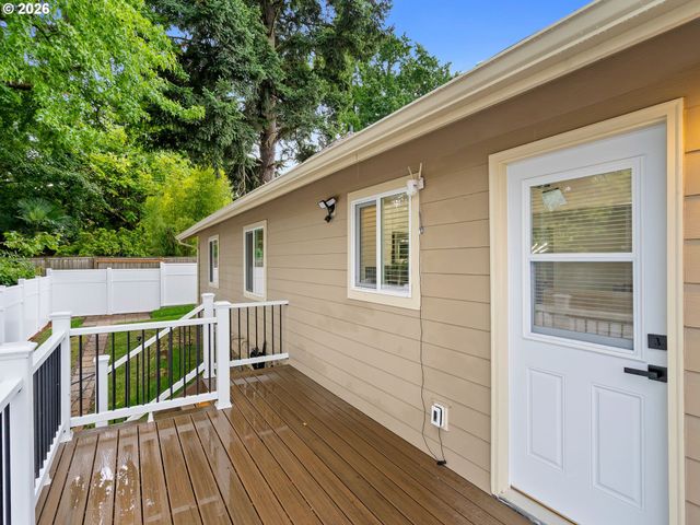 2812 Ne BRYANT St, Portland, OR 97211