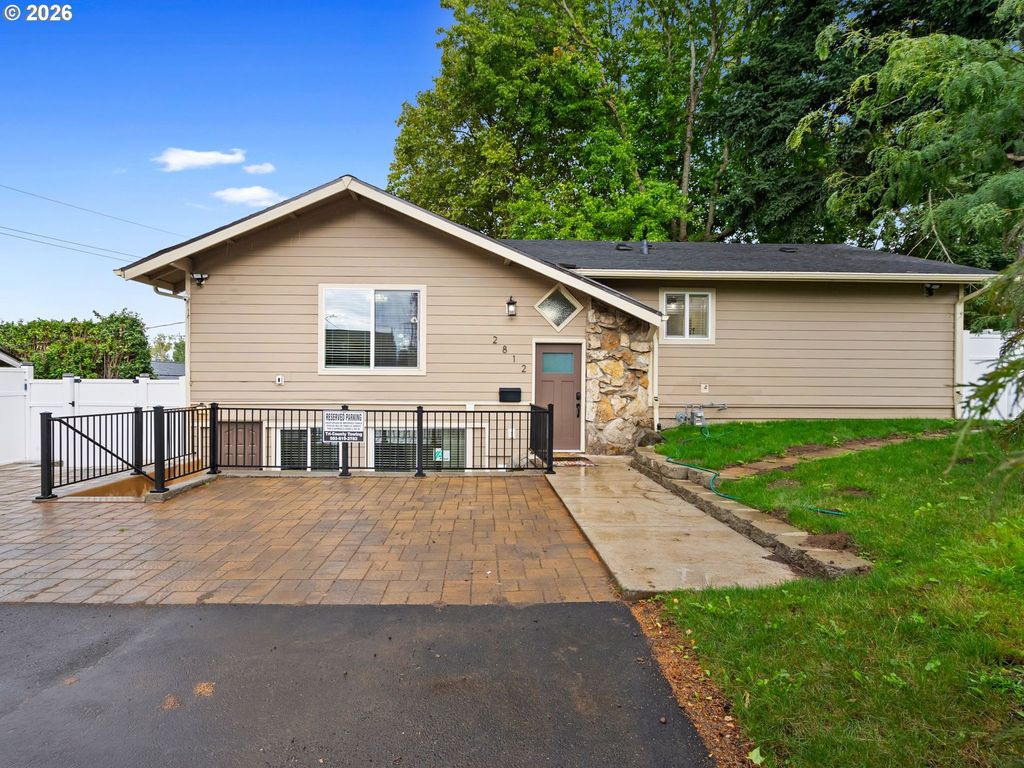 2812 Ne BRYANT St, Portland, OR 97211