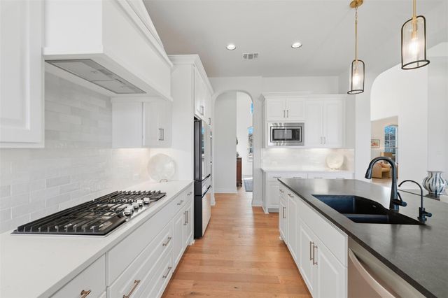 309 Flint Ridge TRL, Georgetown, TX 78628