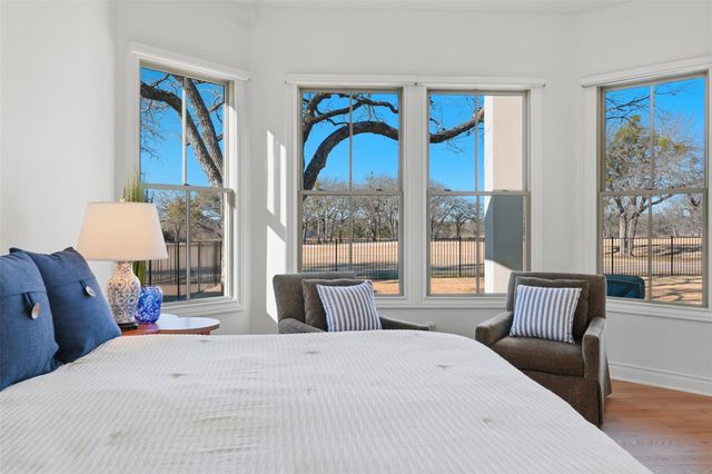 309 Flint Ridge TRL, Georgetown, TX 78628