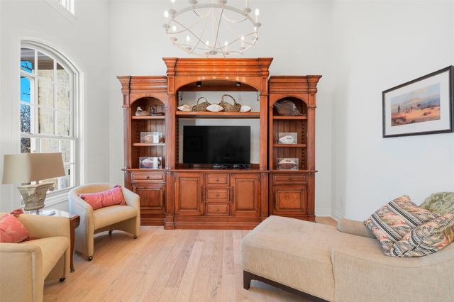 309 Flint Ridge TRL, Georgetown, TX 78628