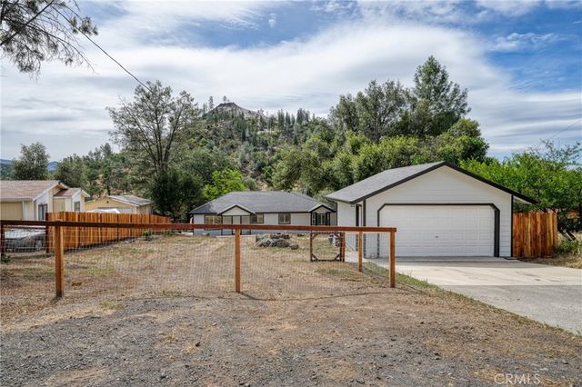 17440 Cache Creek, Clearlake Oaks, CA 95423