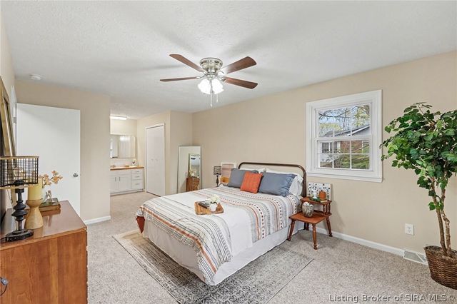 9039 Richland Drive, Georgetown, IN 47122