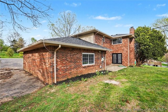 9039 Richland Drive, Georgetown, IN 47122