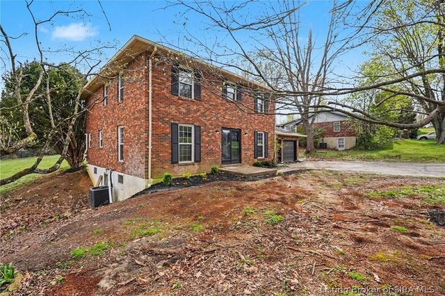 9039 Richland Drive, Georgetown, IN 47122