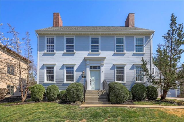 8525 N Marsh Avenue, Kansas City, MO 64157