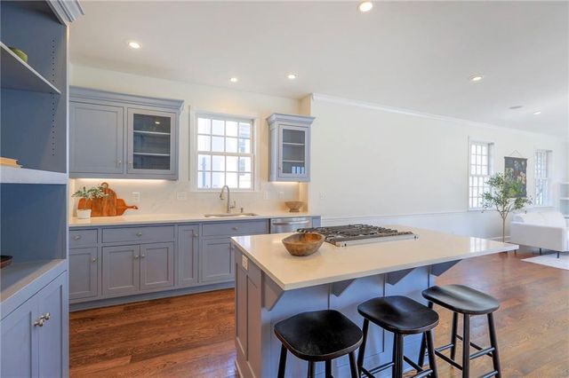 8525 N Marsh Avenue, Kansas City, MO 64157