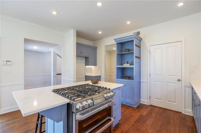 8525 N Marsh Avenue, Kansas City, MO 64157