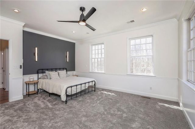 8525 N Marsh Avenue, Kansas City, MO 64157