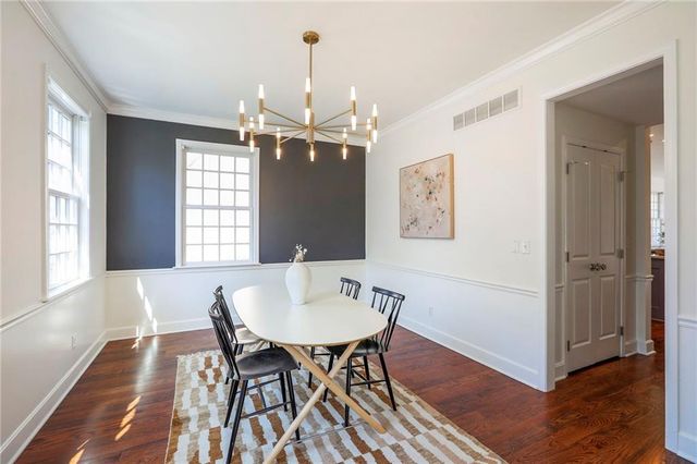 8525 N Marsh Avenue, Kansas City, MO 64157