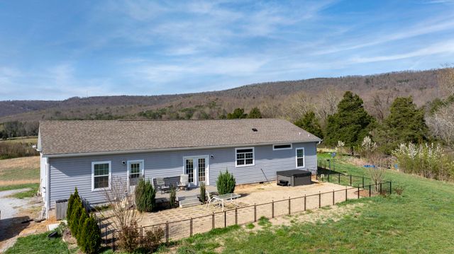 4637 Ideal Valley Road, Spring City, TN 37381